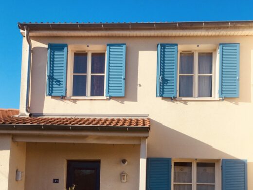 Votre fabricant de stores et menuiseries depuis 1986 sur la région lyonnaise